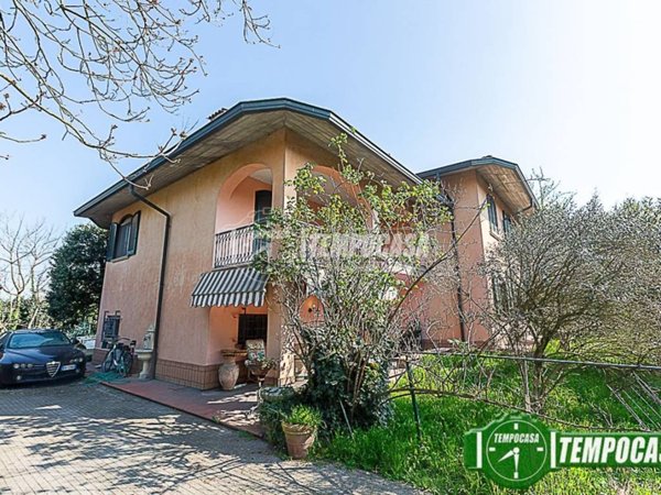 casa indipendente in vendita a Pandino