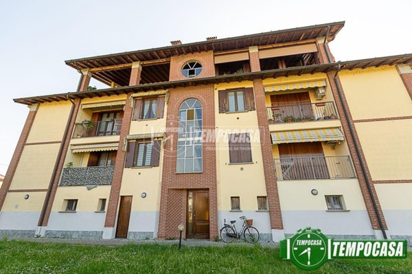 appartamento in vendita a Pandino in zona Nosadello