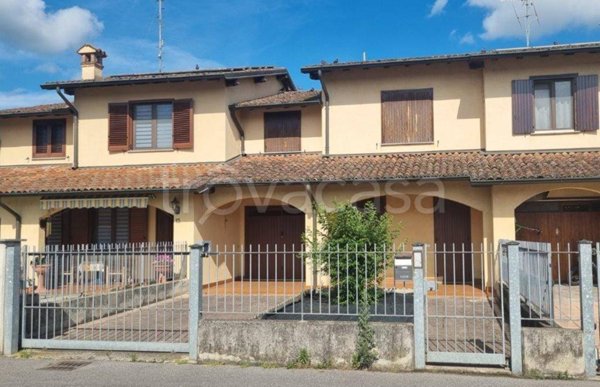 casa indipendente in vendita a Pandino in zona Nosadello