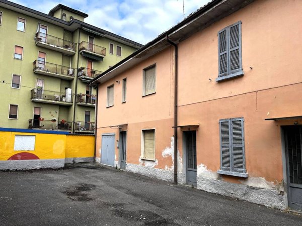casa indipendente in vendita a Pandino