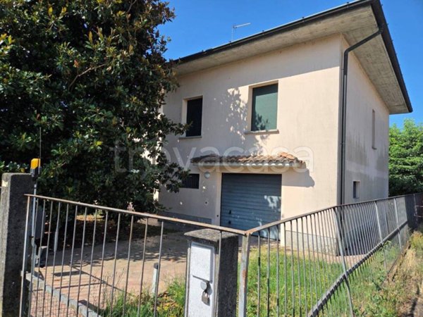 casa indipendente in vendita a Pandino