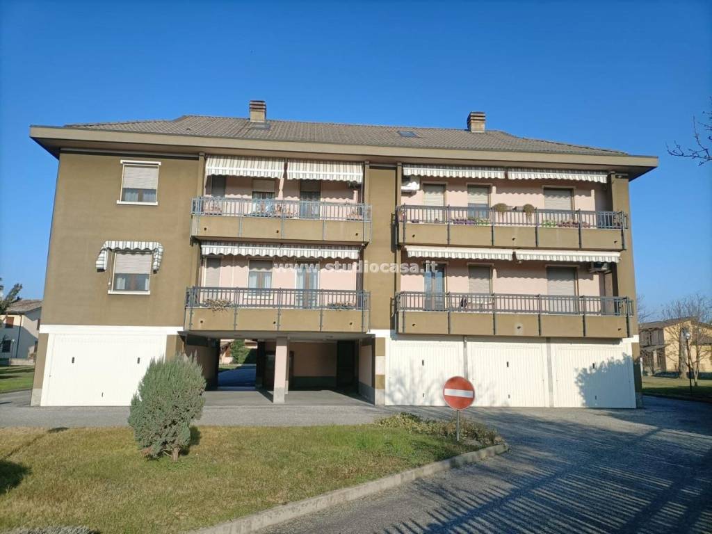 appartamento in vendita a Pandino