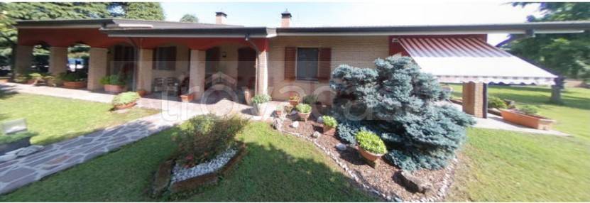 ufficio in vendita a Pandino