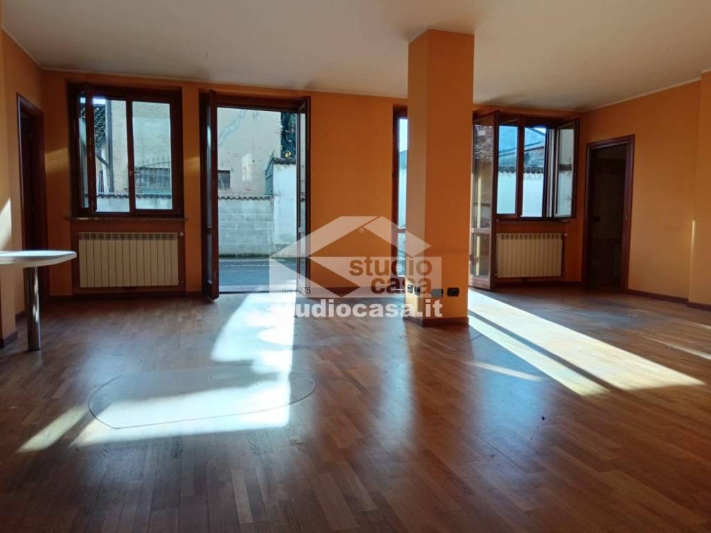 appartamento in vendita a Pandino