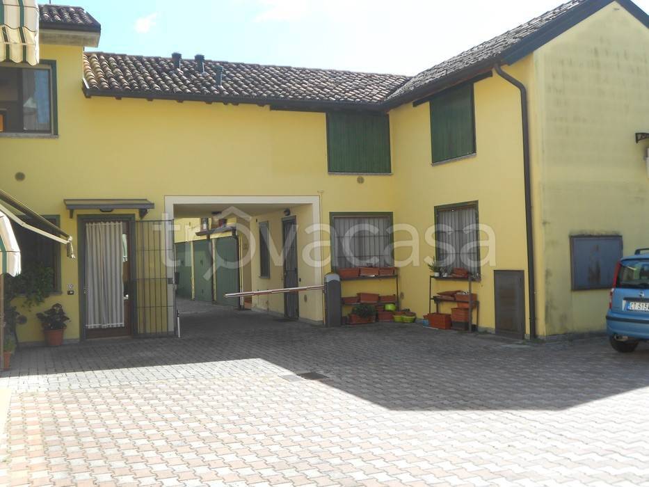 appartamento in vendita a Pandino