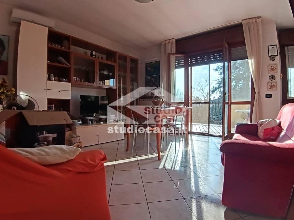 appartamento in vendita a Pandino in zona Nosadello