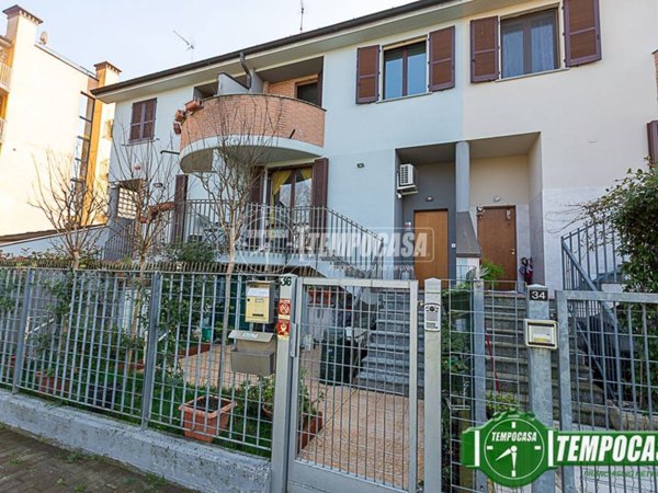 casa indipendente in vendita a Pandino