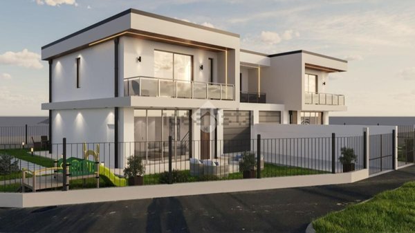 casa indipendente in vendita a Pandino