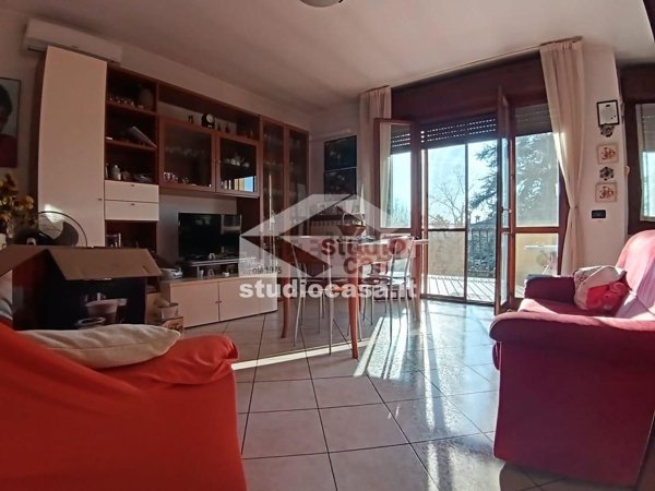 appartamento in vendita a Pandino in zona Nosadello