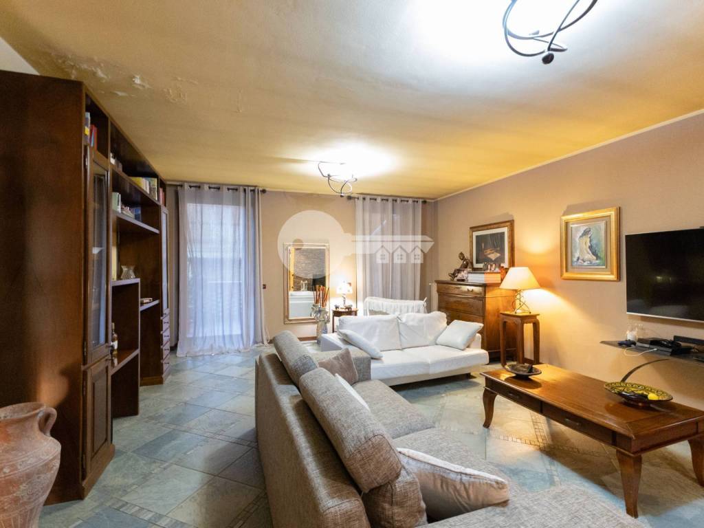 appartamento in vendita a Persico Dosimo in zona Dosimo