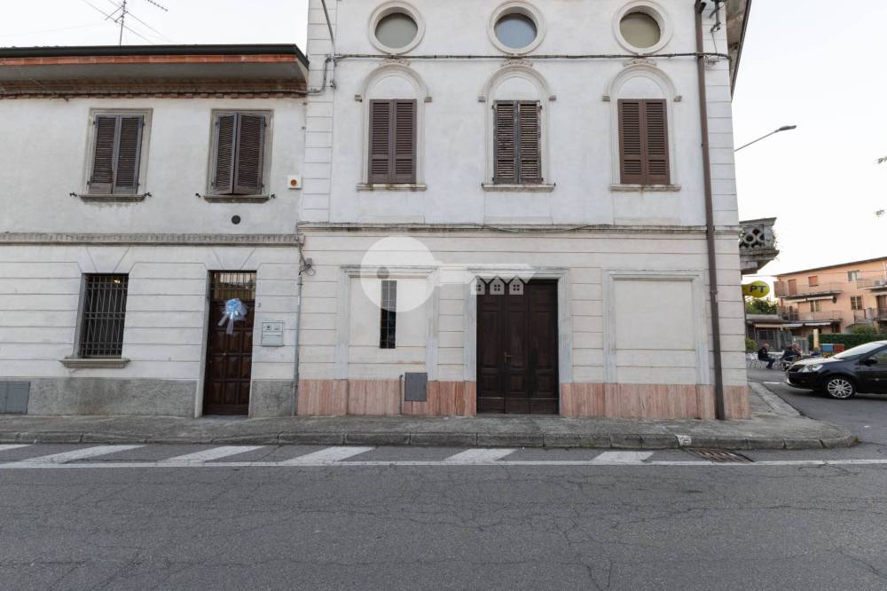 casa indipendente in vendita a Persico Dosimo