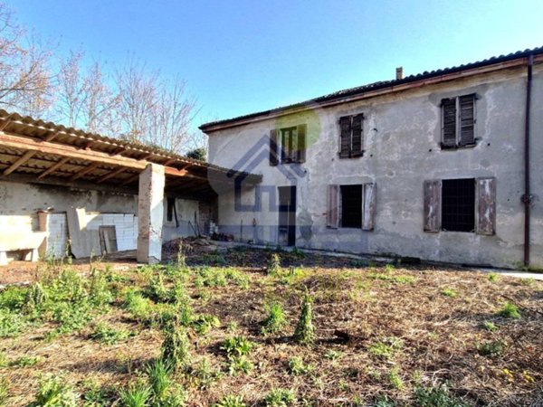 casa indipendente in vendita a Persico Dosimo in zona Persichello