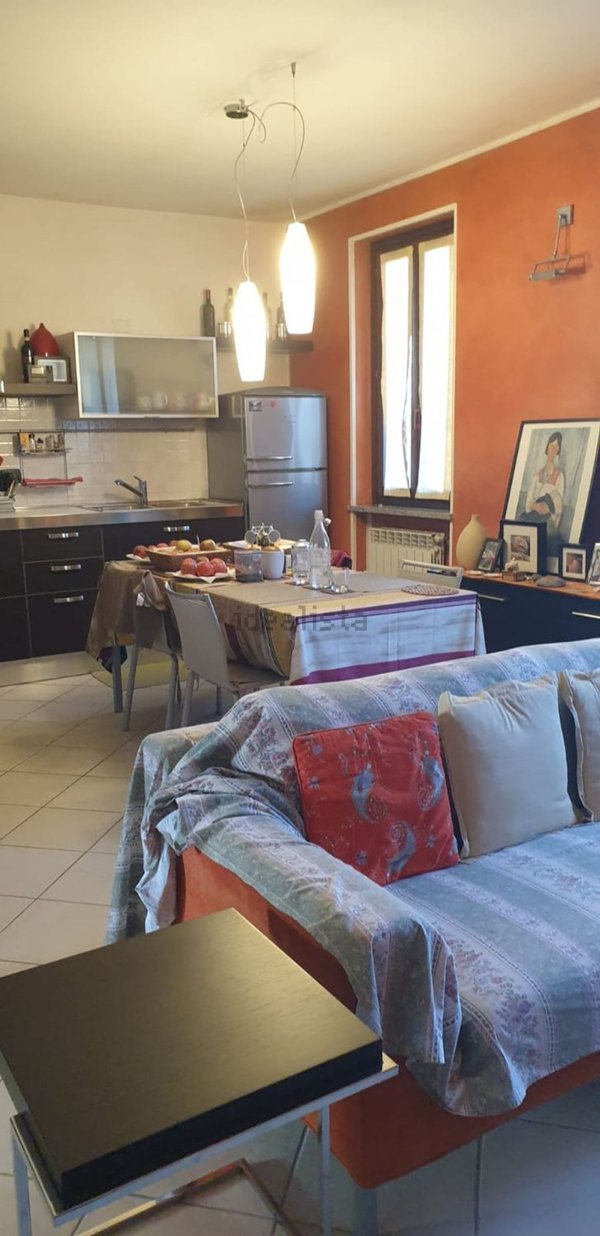 appartamento in vendita a Persico Dosimo in zona Persichello