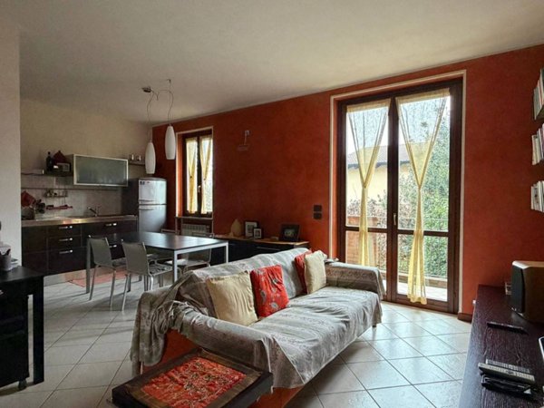 appartamento in vendita a Persico Dosimo in zona Persichello