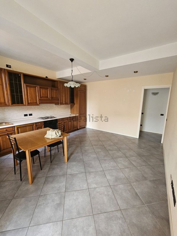 appartamento in vendita a Persico Dosimo in zona Persichello