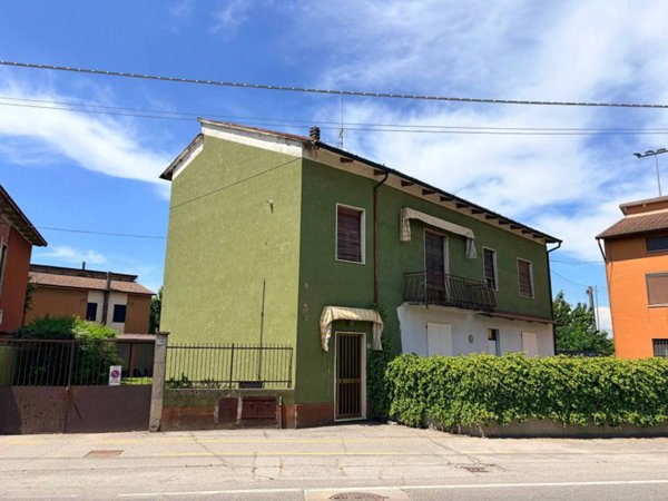 appartamento in vendita a Persico Dosimo in zona Dosimo
