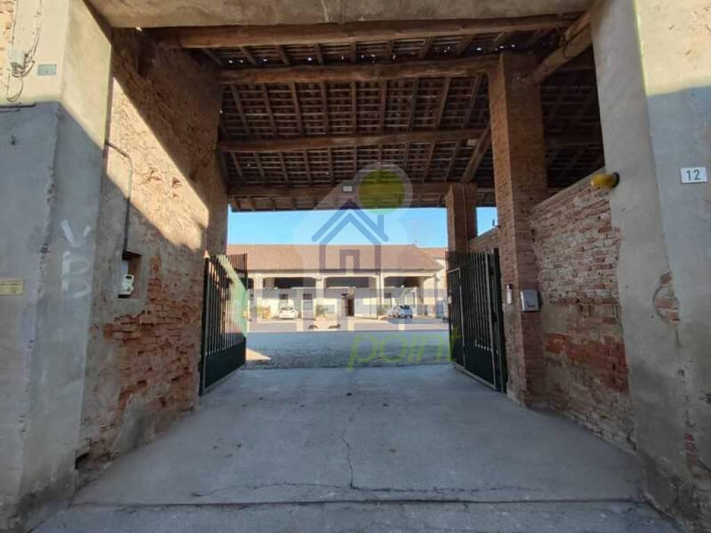 villa in vendita a Pescarolo ed Uniti in zona Pieve Terzagni