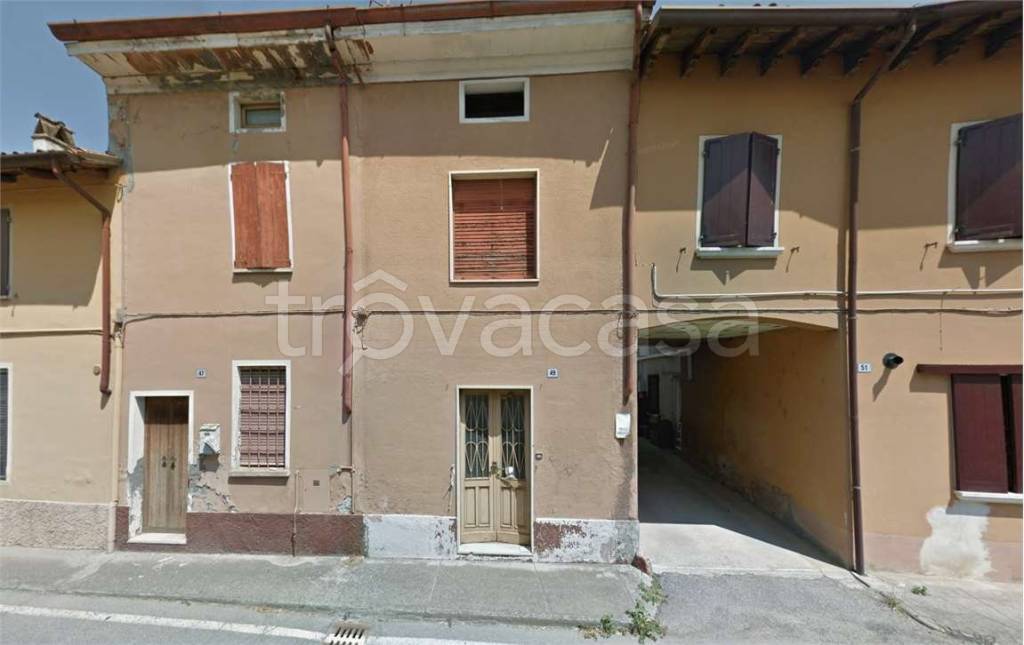 appartamento in vendita a Pessina Cremonese