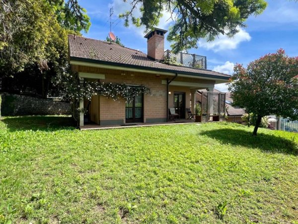 casa indipendente in vendita a Pino Torinese