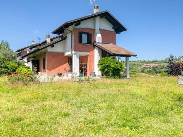 casa indipendente in vendita a Pino Torinese