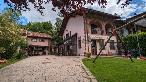 casa indipendente in vendita a Pino Torinese