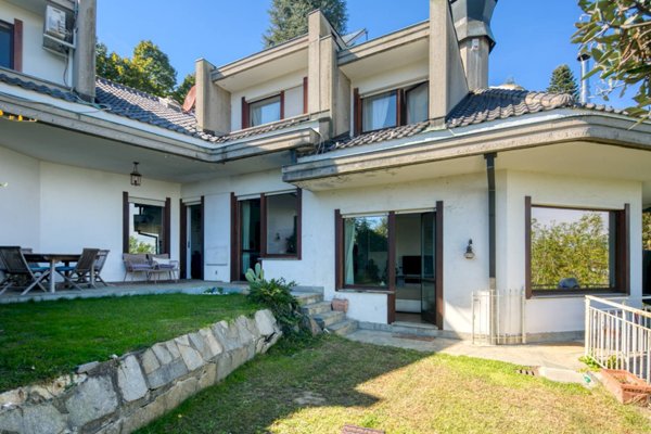 casa indipendente in vendita a Pino Torinese