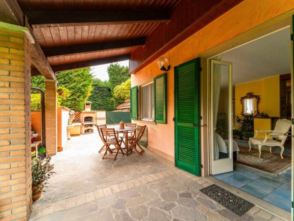 casa indipendente in vendita a Pino Torinese