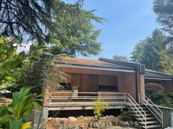 casa indipendente in vendita a Pino Torinese