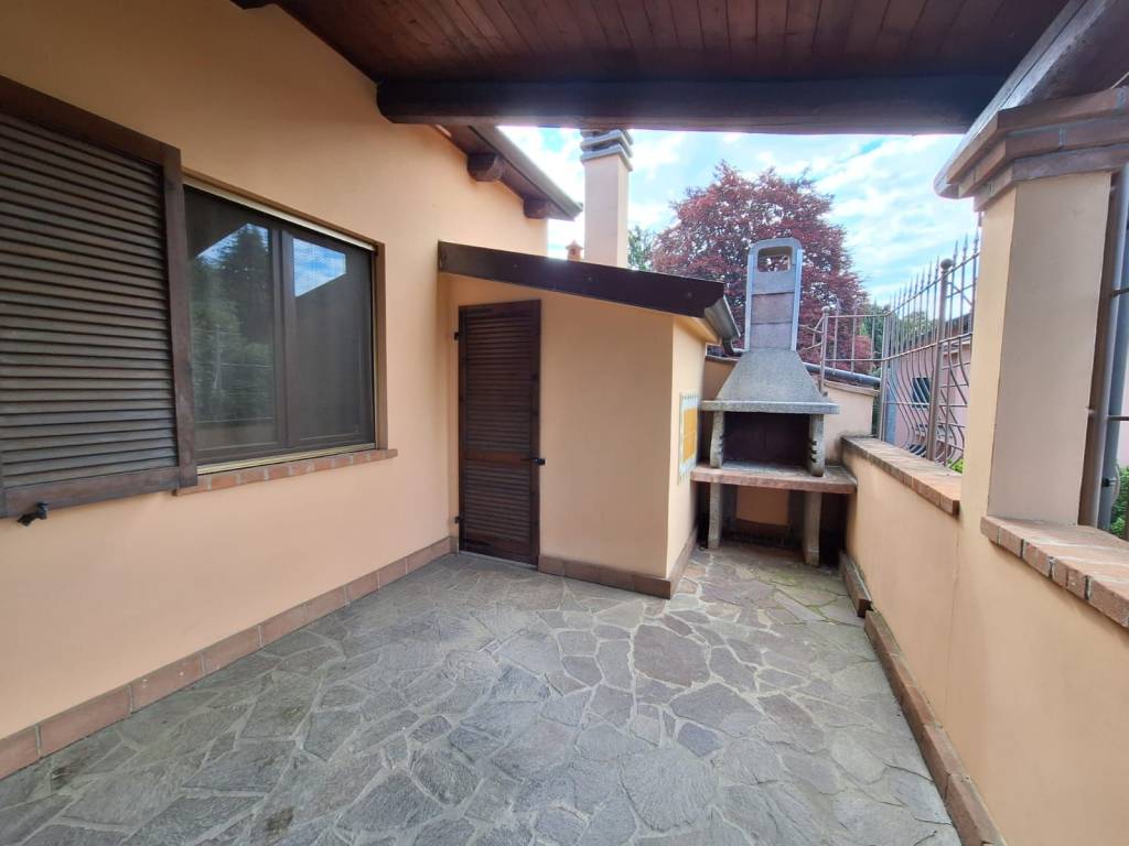 appartamento in vendita a Pino Torinese in zona Cento Croci