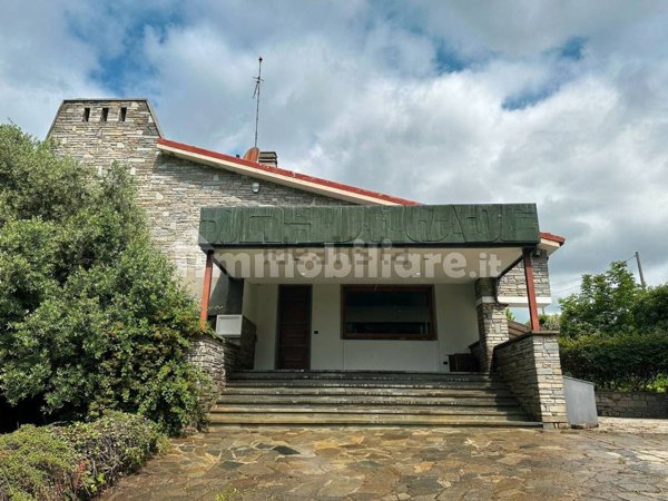 casa indipendente in vendita a Pino Torinese