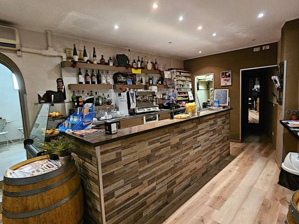 negozio in vendita a Pino Torinese