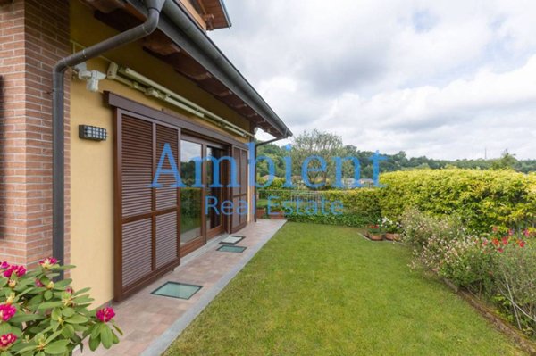 casa indipendente in vendita a Pino Torinese