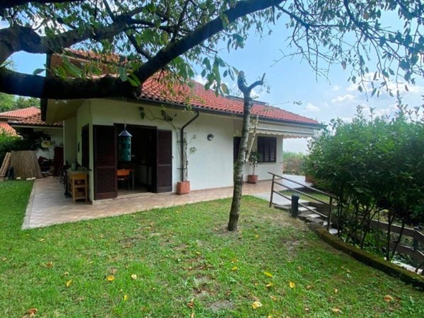 casa indipendente in vendita a Pino Torinese