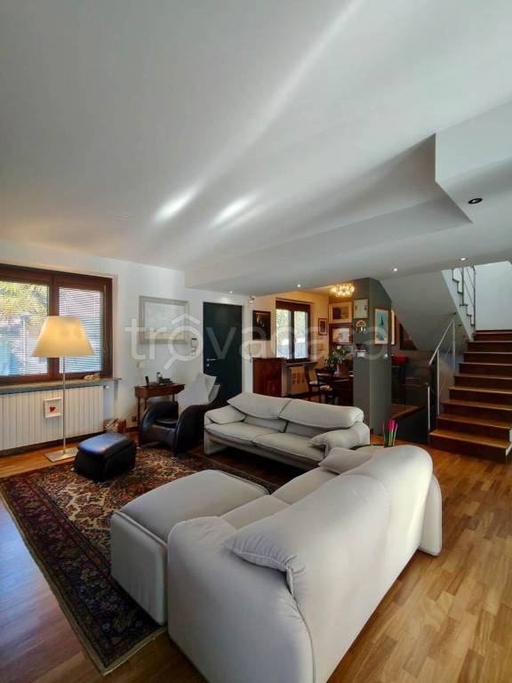 casa indipendente in vendita a Pino Torinese