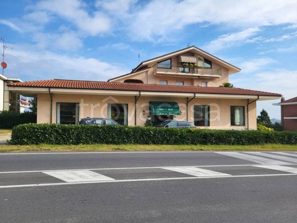 negozio in vendita a Pino Torinese