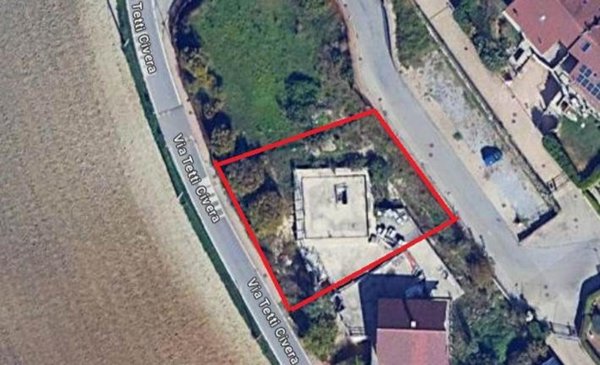 negozio in vendita a Pino Torinese in zona Valle Ceppi