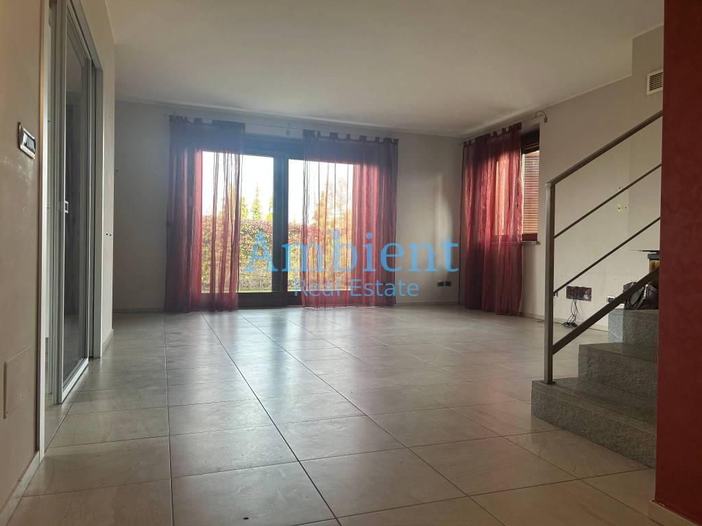 casa indipendente in vendita a Pino Torinese
