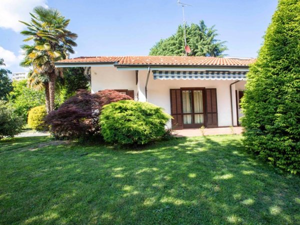 casa indipendente in vendita a Pino Torinese