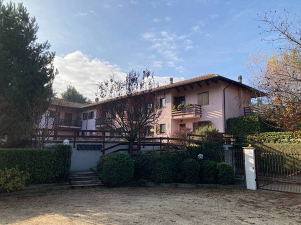 casa indipendente in vendita a Pino Torinese