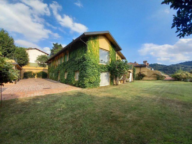 casa indipendente in vendita a Pino Torinese in zona Cento Croci