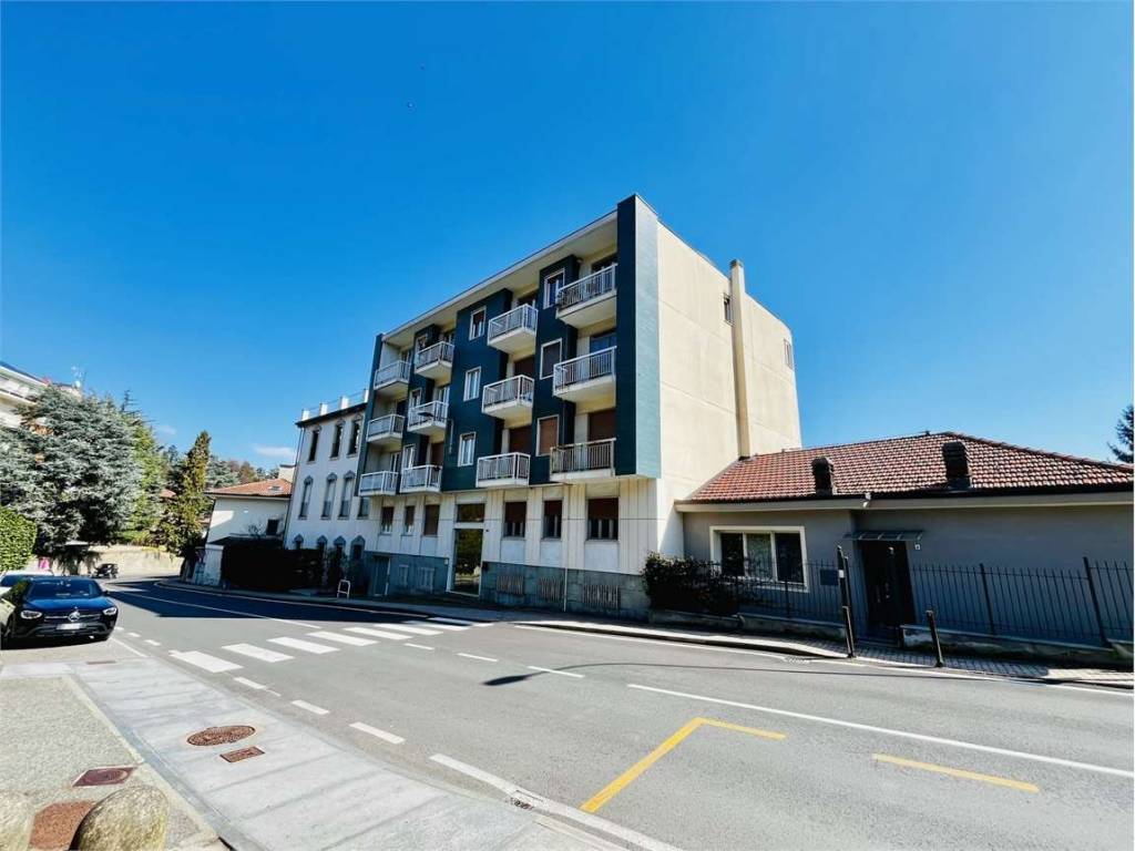 appartamento in vendita a Pino Torinese