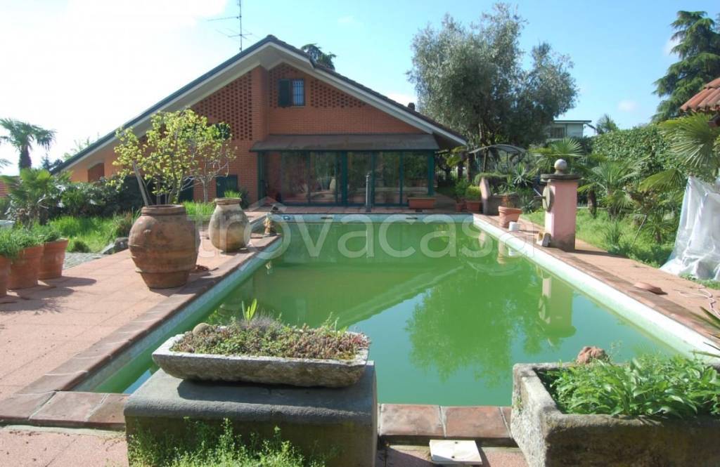 casa indipendente in vendita a Pino Torinese in zona Valle Ceppi