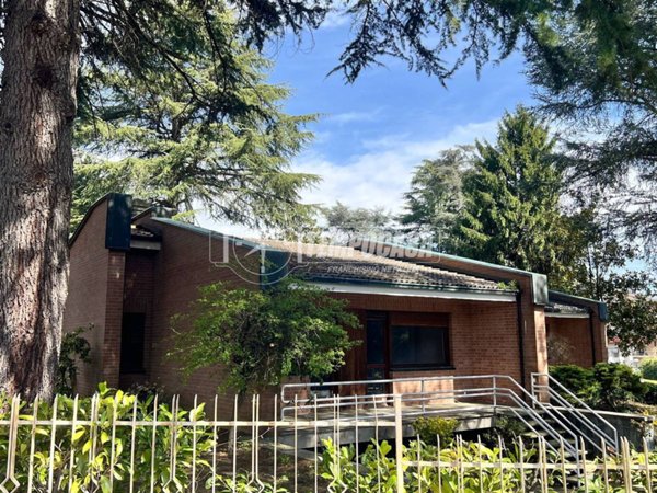 casa indipendente in vendita a Pino Torinese
