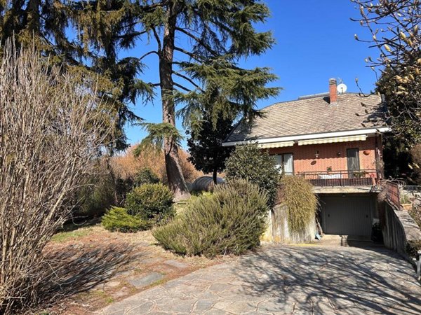 casa indipendente in vendita a Pino Torinese