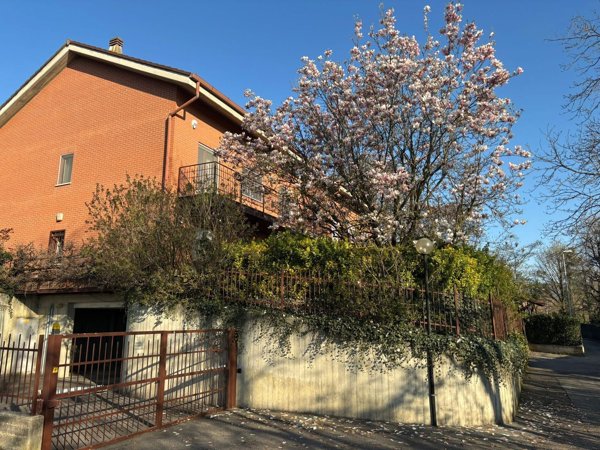 appartamento in vendita a Pino Torinese