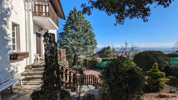 casa indipendente in vendita a Pino Torinese