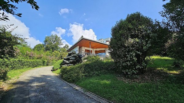 casa indipendente in vendita a Pino Torinese