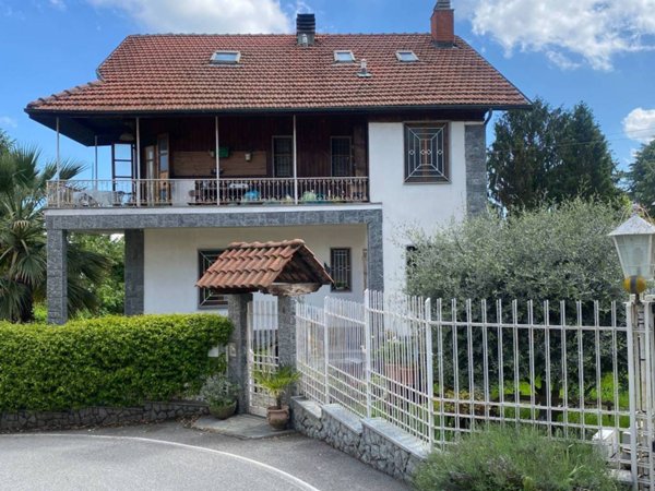 casa indipendente in vendita a Pino Torinese