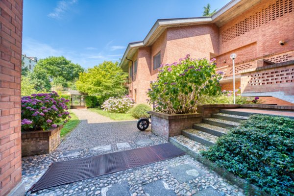 appartamento in vendita a Pino Torinese in zona Strada San Felice