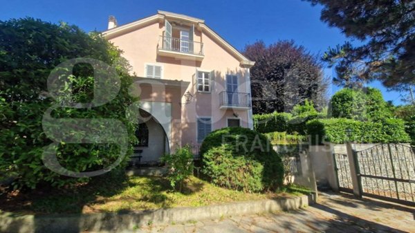 casa indipendente in vendita a Pino Torinese in zona Strada San Felice